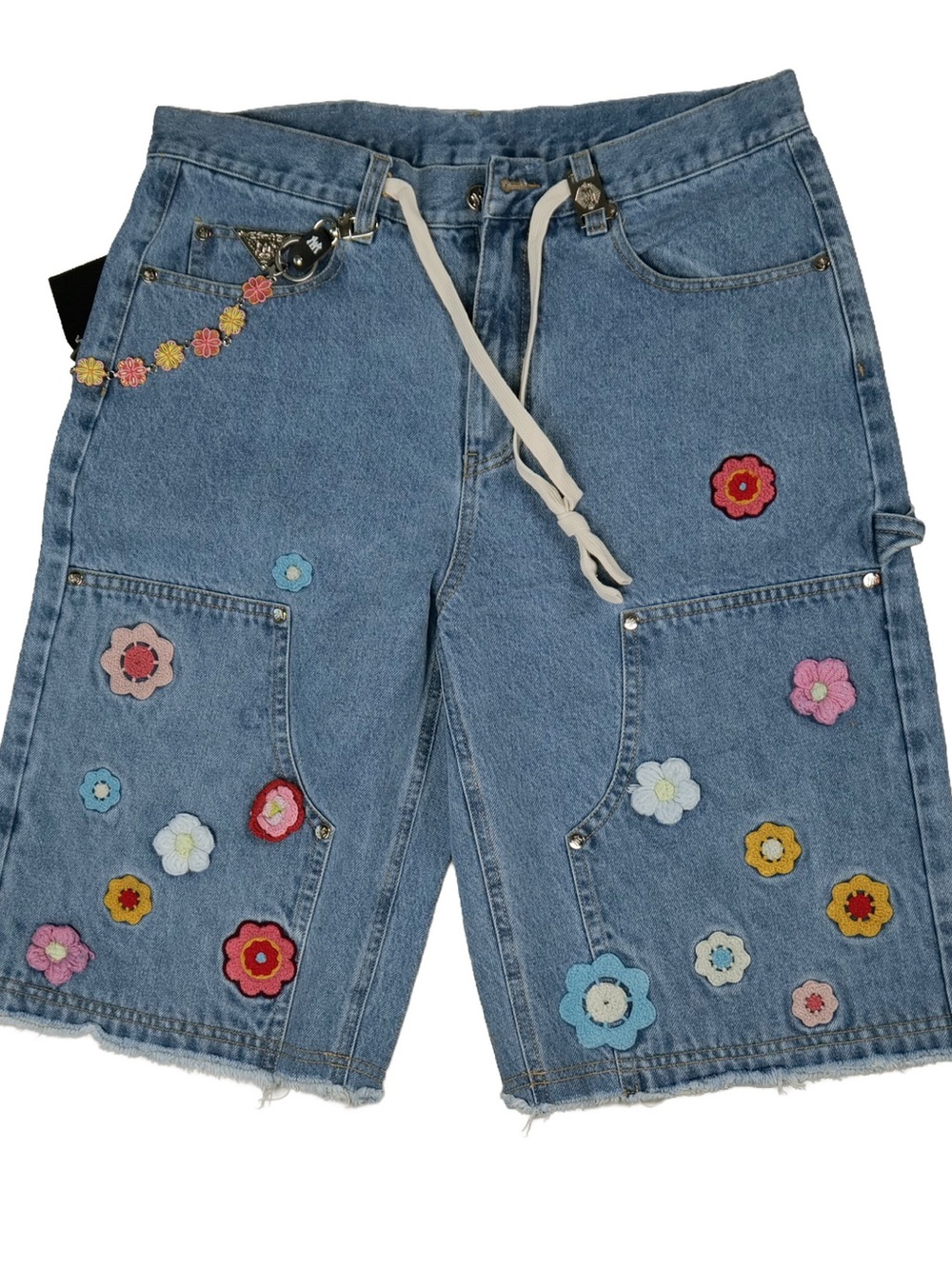 WATSON CROCHET FLOWER LIGHT WASH DENIM SHORTS